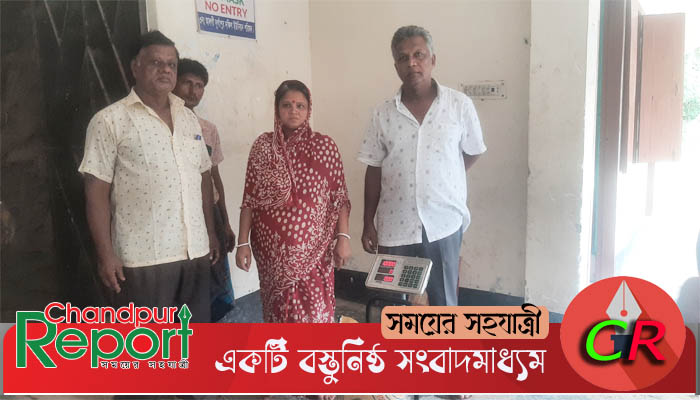 ঈদ-উল-আজহা উপলক্ষে দক্ষিণ ইউনিয়নে ভিজিএফ এর চাল বিতরণ