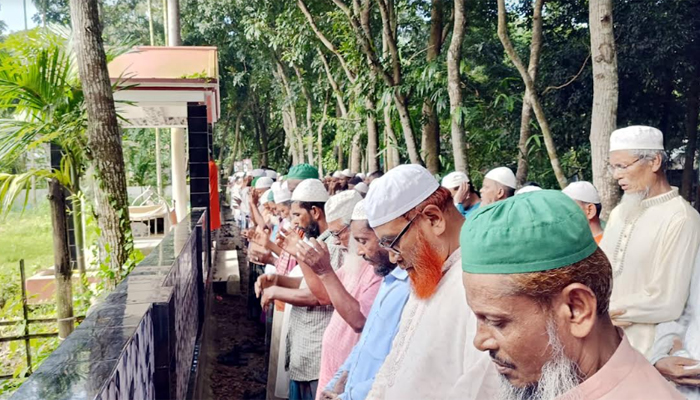 সাংবাদিকের মনিরের চাচীর মৃত্যু : মতলব উত্তর প্রেসক্লাবের শোক