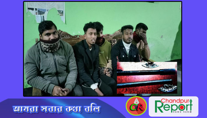 মতলব উত্তরে সমন্বয়ক পরিচয়ে চাঁদা দাবি : দেশীয় অস্ত্রসহ জনতার হাতে আটক