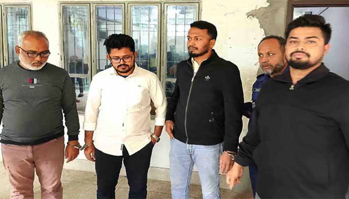 হাজীগঞ্জে শ্রমিক লীগ, ছাত্রলীগের ৫ নেতা জেলহাজতে
