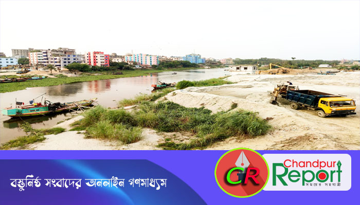 অবৈধ স্থাপনার দখলে অস্তিত্ব হারাচ্ছে হাজীগঞ্জের ডাকাতিয়া নদী