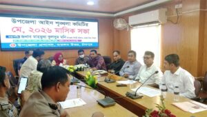 মতলব উত্তরে আইনশৃঙ্খলা সভা: ঈদের হাট স্কুলে নয়