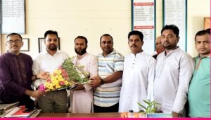 হাজীগঞ্জের সুহিলপুর উবির নবগঠিত এডহক কমিটির পরিচিতি সভা
