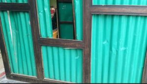 মতলব উত্তরে প্রবাসীর বাড়িতে মধ্যরাতে হামলা-ভাঙচুর ও লুটপাটের অভিযোগ