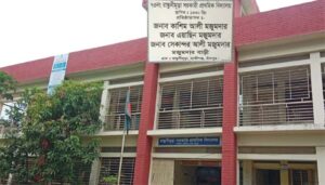 হাজীগঞ্জের রান্ধুনীমুড়া সপ্রাবি ৯৩ বছরের গৌরবময় ইতিহাস যাদের নিরলস প্রচেষ্টায়